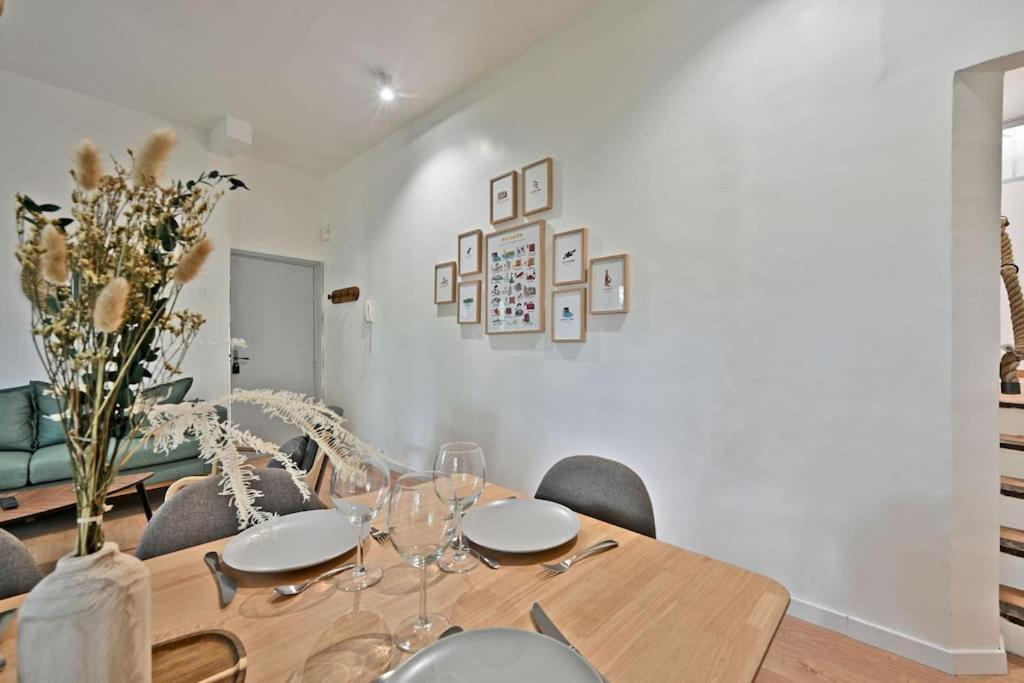 Au Coeur Des Platanes - Parking Gratuit Sous-Terrain - Clim - Balcon Apartment Avignon Exterior photo