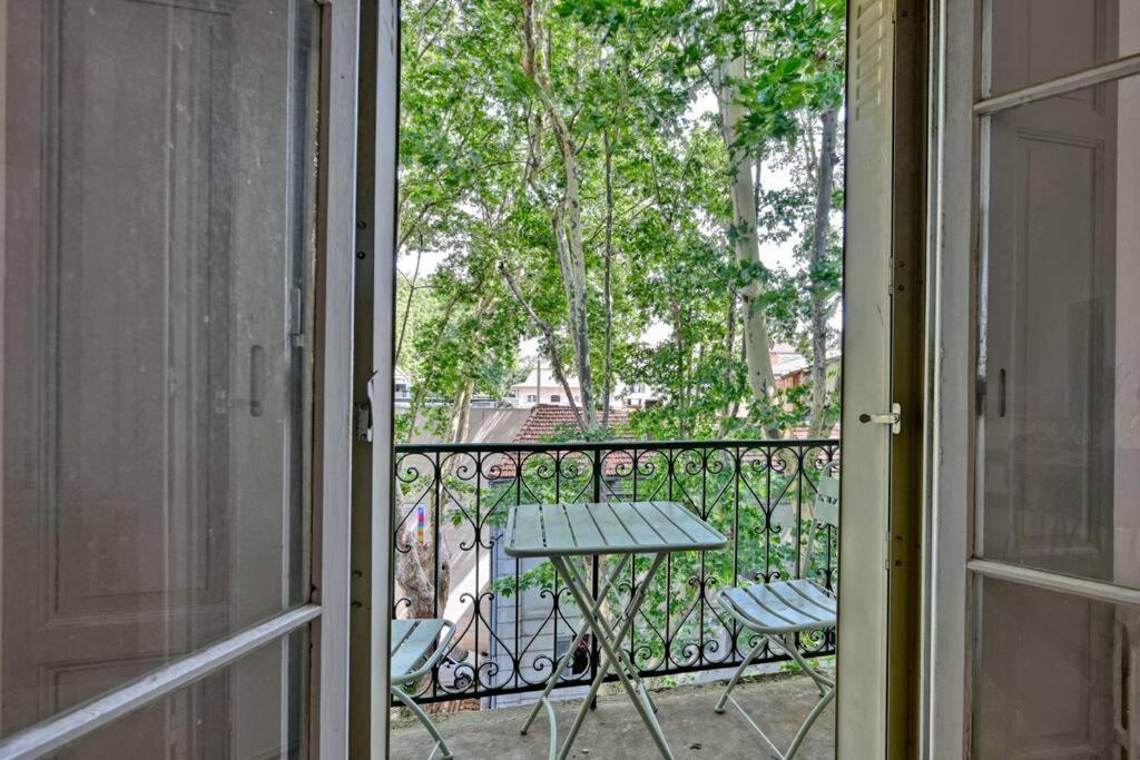 Au Coeur Des Platanes - Parking Gratuit Sous-Terrain - Clim - Balcon Apartment Avignon Exterior photo